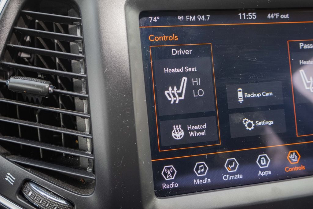 2022 Jeep Cherokee Latitude Lux