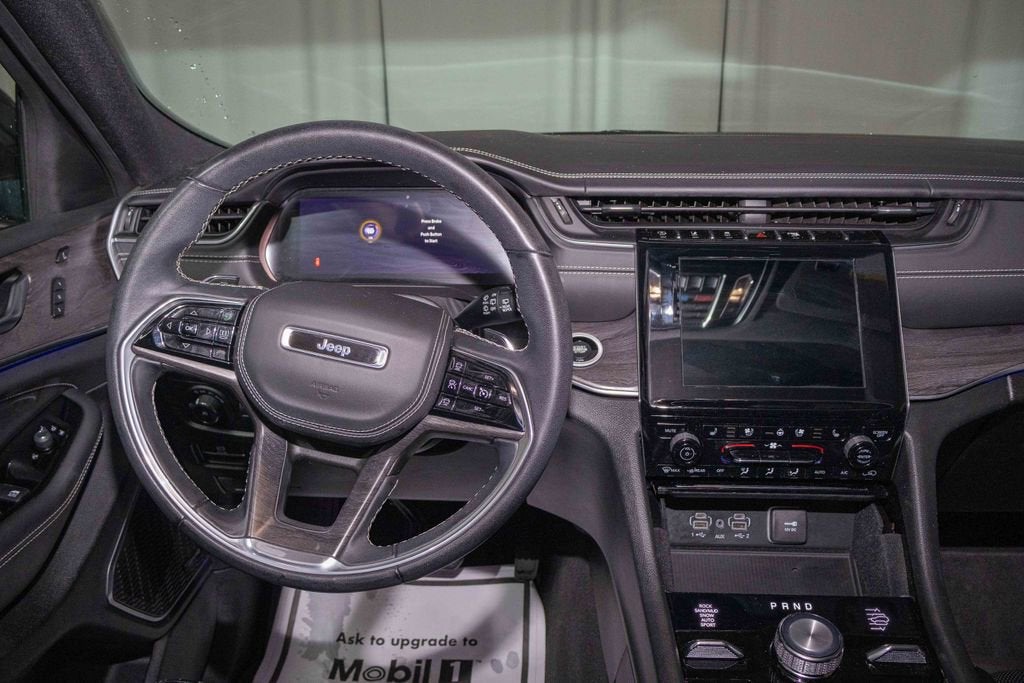 2022 Jeep Grand Cherokee Overland