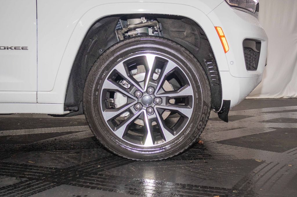 2022 Jeep Grand Cherokee Overland