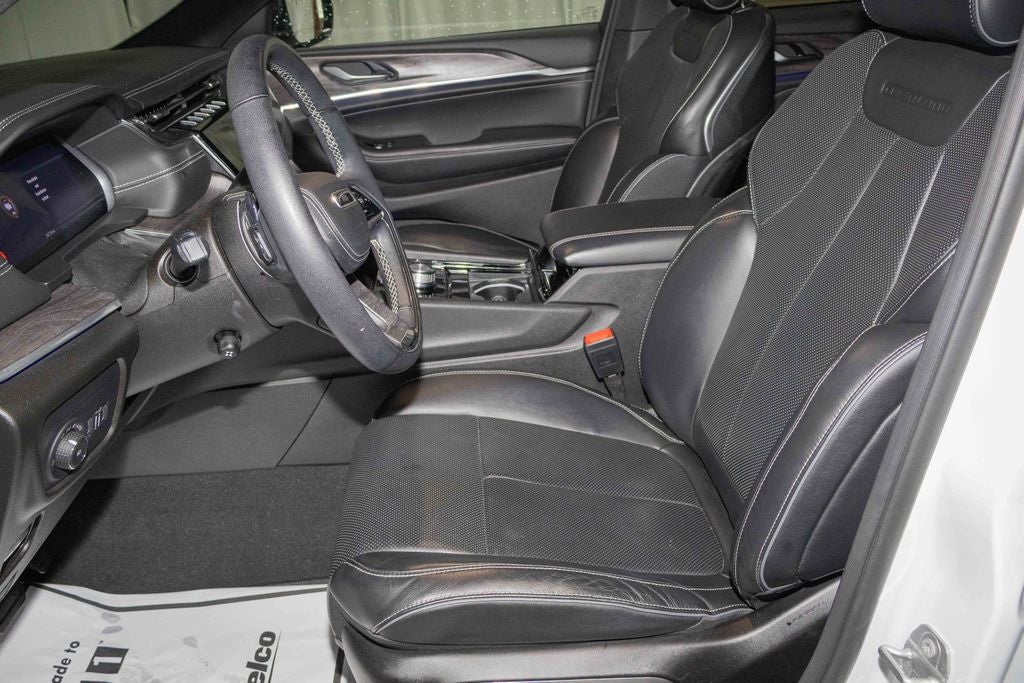 2022 Jeep Grand Cherokee Overland