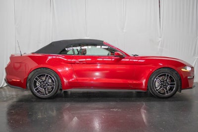 2022 Ford Mustang EcoBoost