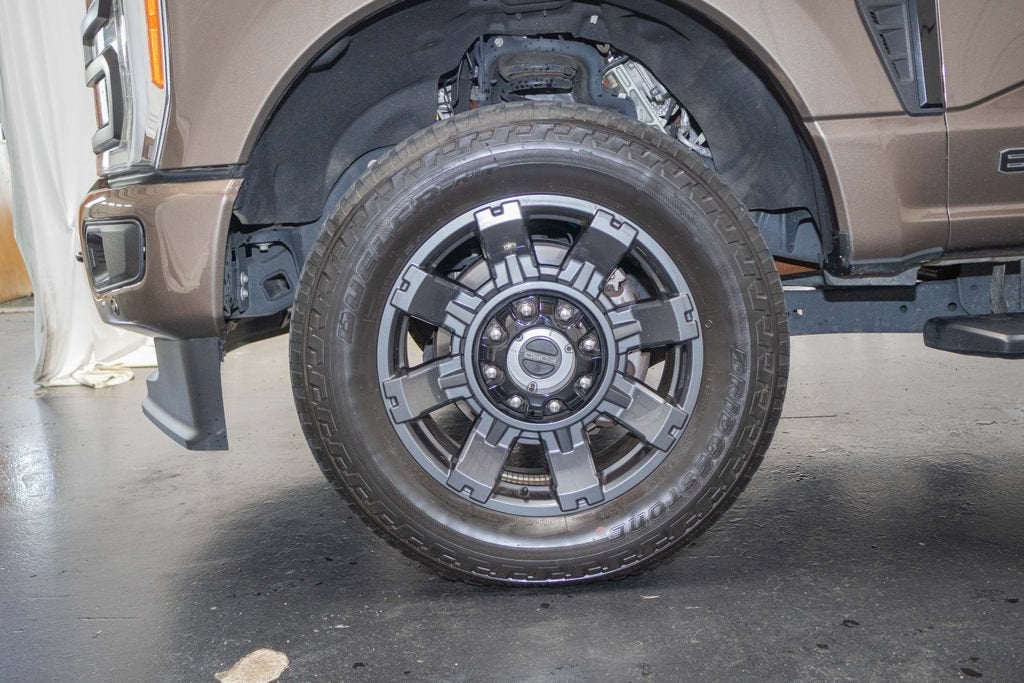 2023 Ford Super Duty F-250 SRW Lariat