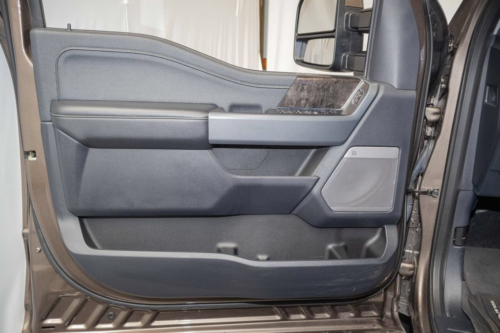 2023 Ford Super Duty F-250 SRW Lariat