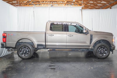 2023 Ford Super Duty F-250 SRW Lariat