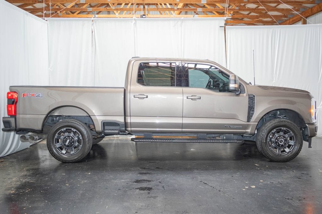2023 Ford Super Duty F-250 SRW Lariat