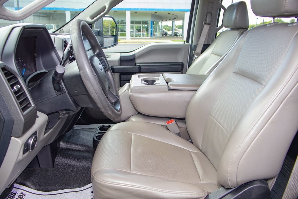2017 Ford Super Duty F-350 SRW Platinum