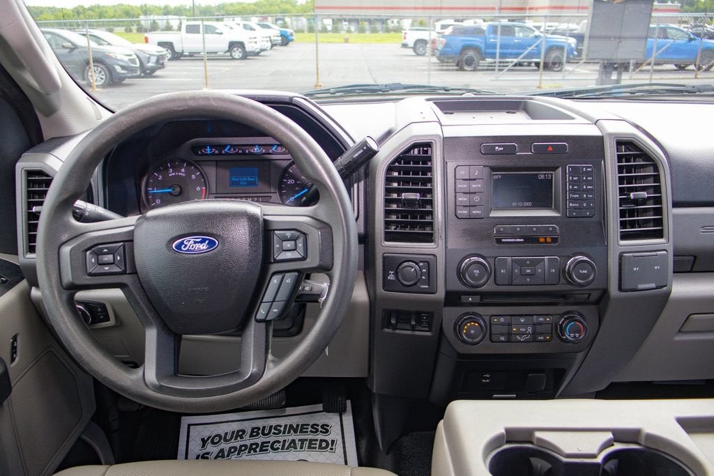 2017 Ford Super Duty F-350 SRW Platinum