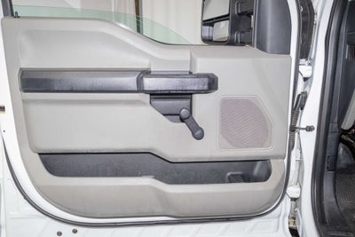2017 Ford Super Duty F-350 SRW XL