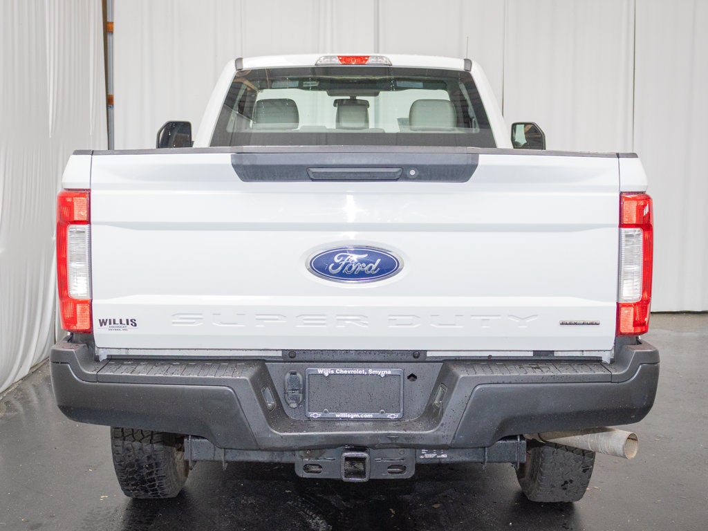2017 Ford Super Duty F-350 SRW XL