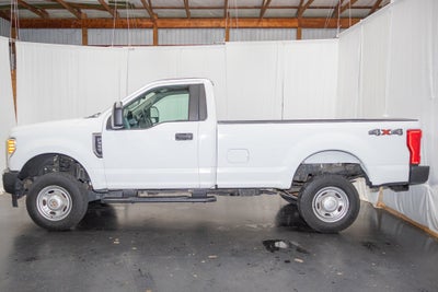 2017 Ford Super Duty F-350 SRW XL