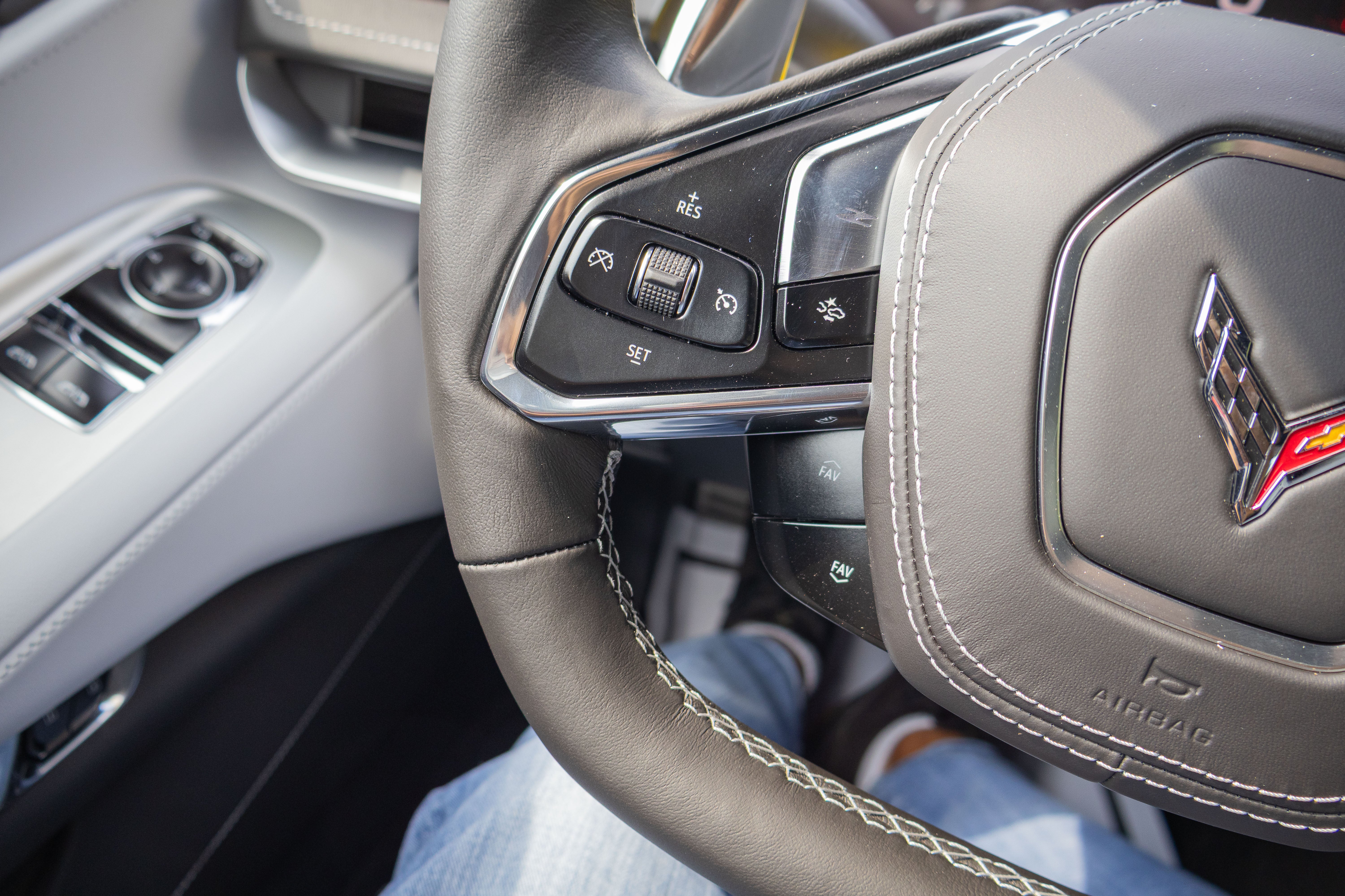 2027 Chevrolet Corvette Stingray 2LT