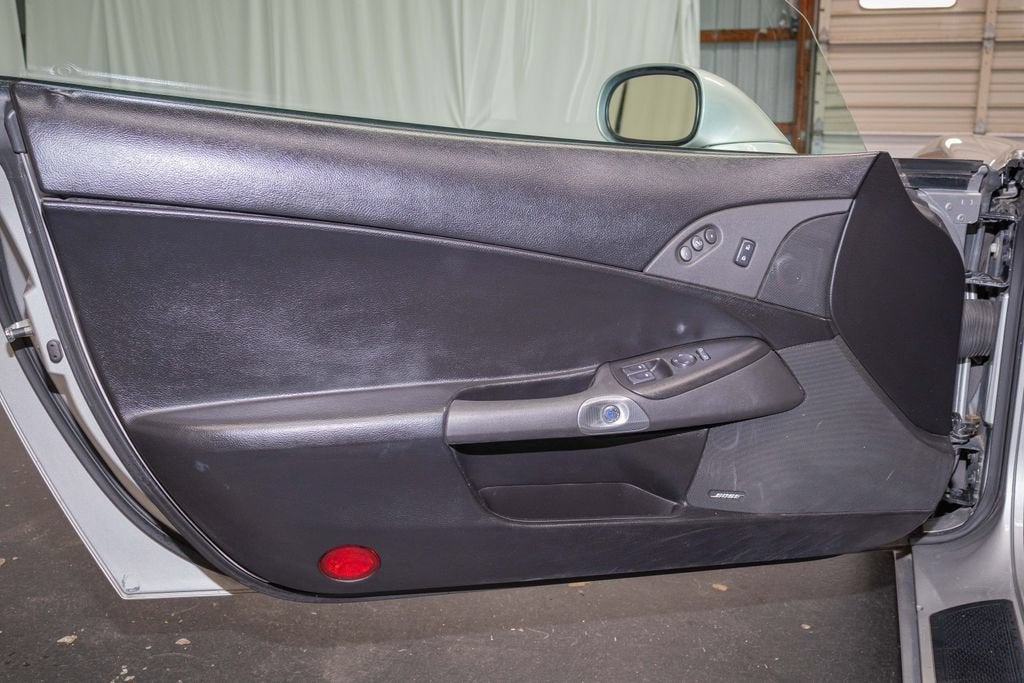2005 Chevrolet Corvette Base