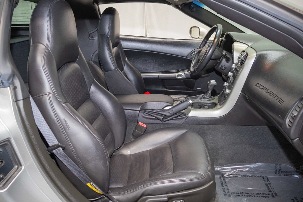 2005 Chevrolet Corvette Base