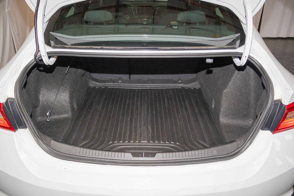 2022 Chevrolet Malibu RS