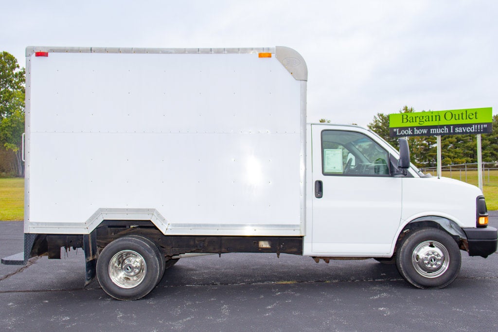 2007 Chevrolet Express Cutaway 3500 C6Y SRW