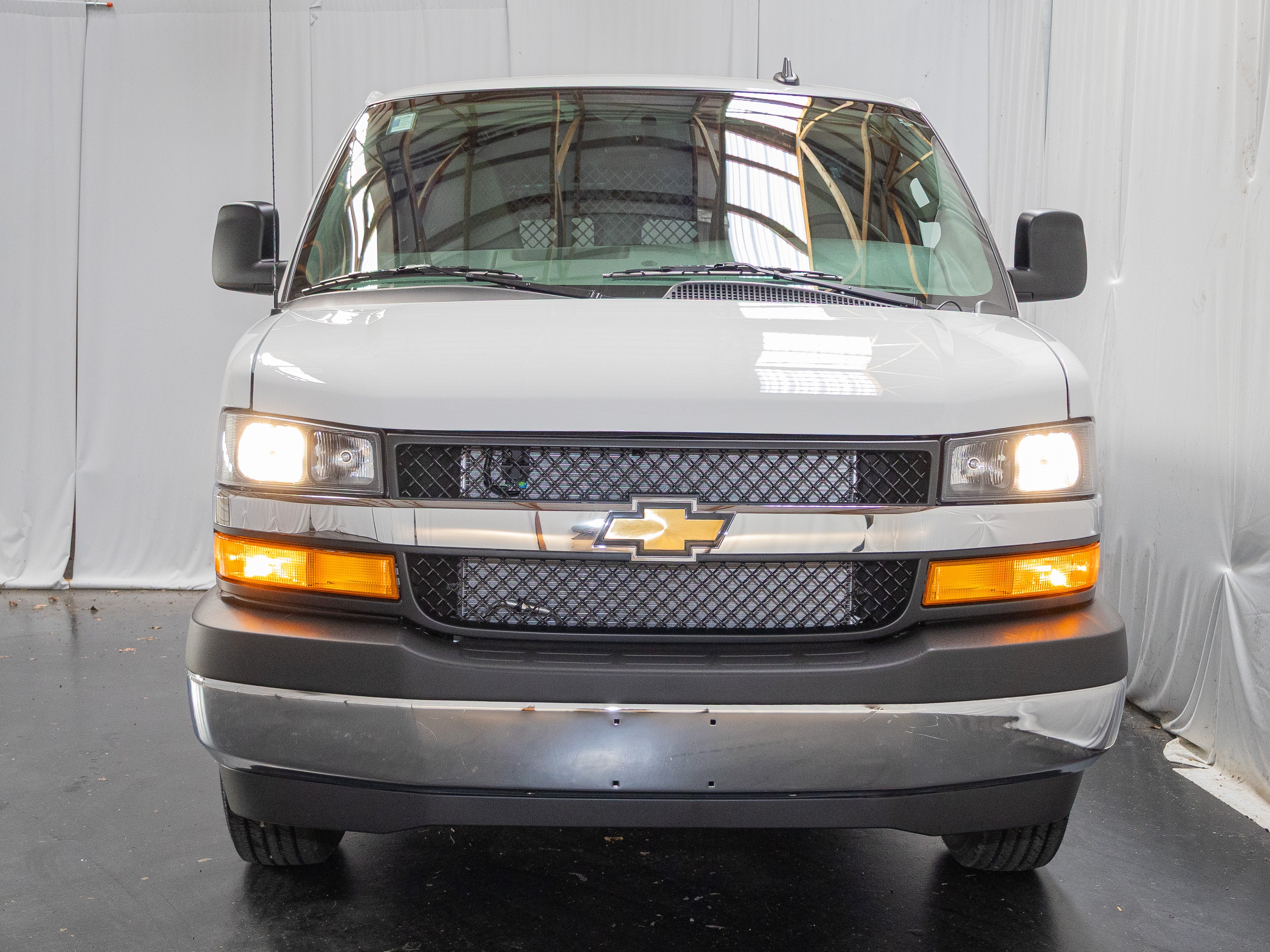 2025 Chevrolet Express Cargo 2500 Base