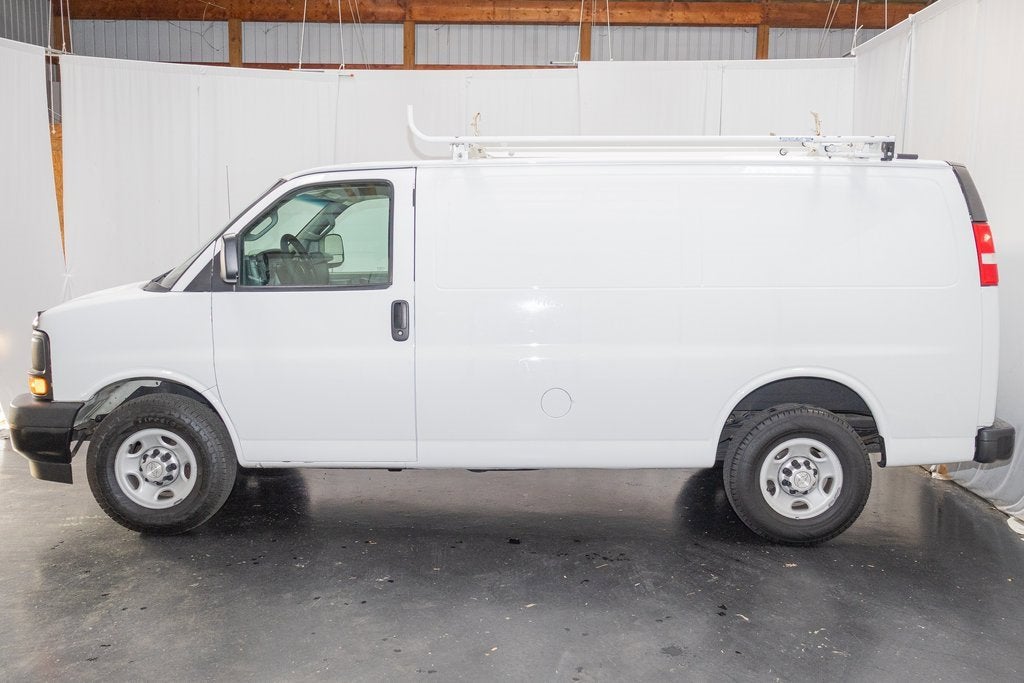 2017 Chevrolet Express Cargo 2500 Base
