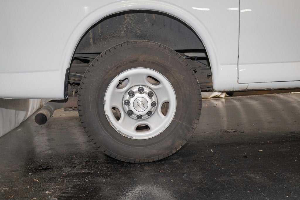 2017 Chevrolet Express Cargo 2500 Base