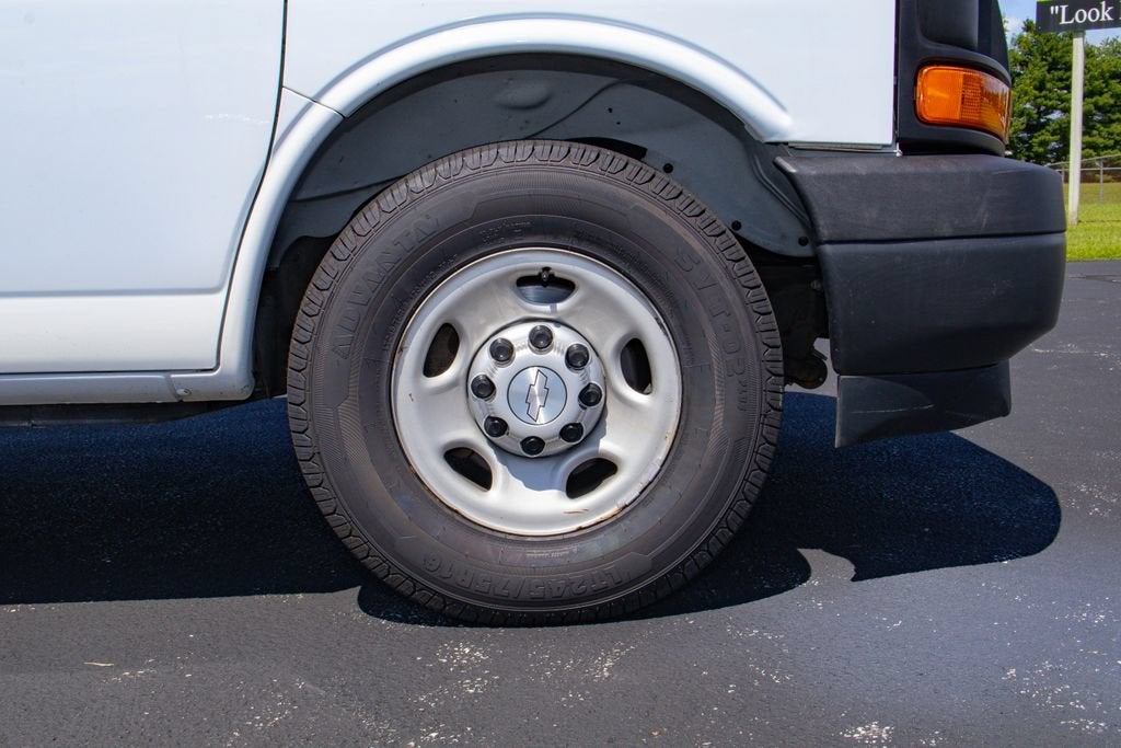 2017 Chevrolet Express Cargo 2500 Base