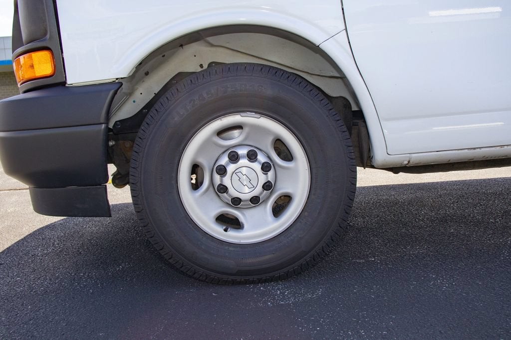 2017 Chevrolet Express Cargo 2500 Base