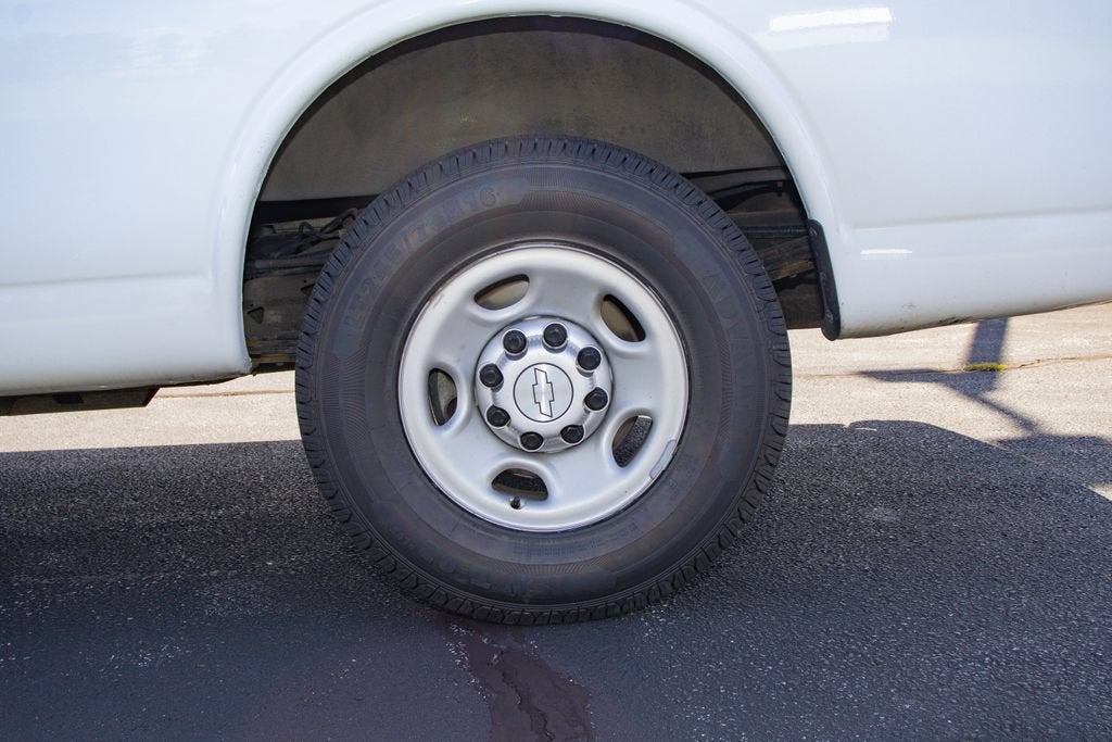 2017 Chevrolet Express Cargo 2500 Base