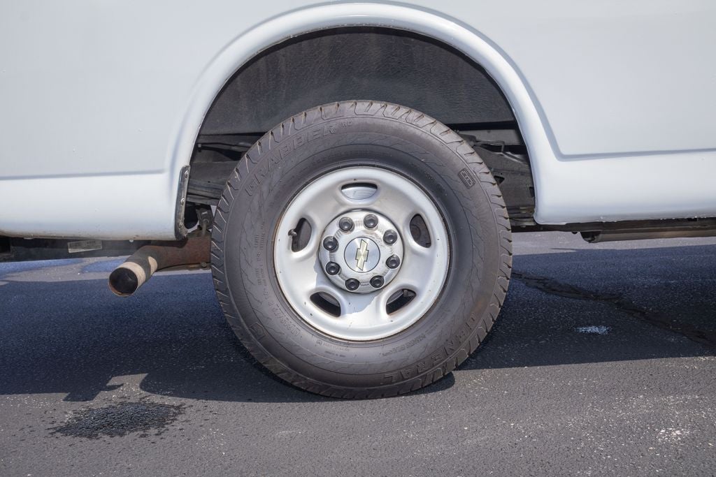 2022 Chevrolet Express Cargo 2500 Base