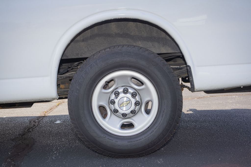 2022 Chevrolet Express Cargo 2500 Base
