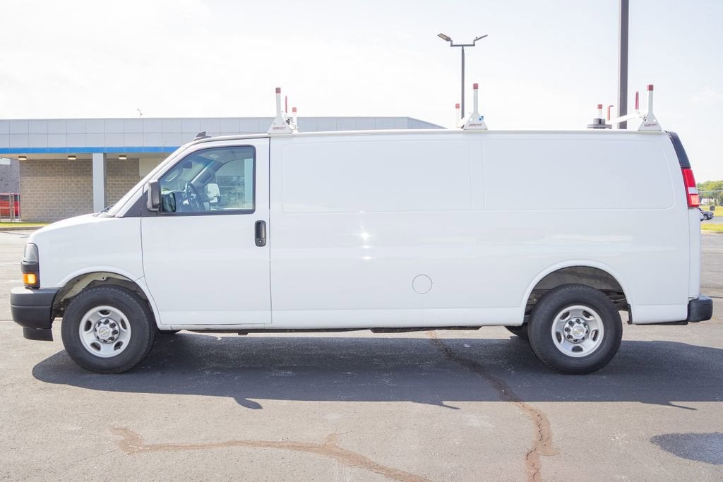 2022 Chevrolet Express Cargo 2500 Base