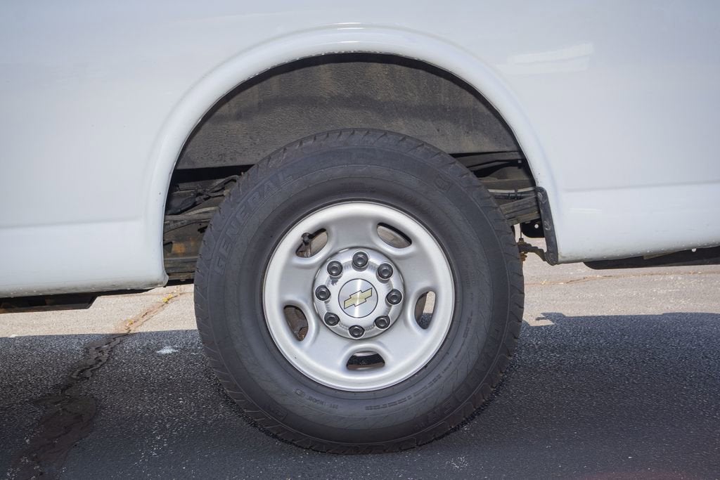 2022 Chevrolet Express Cargo 2500 Base