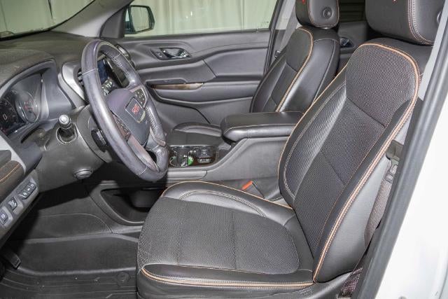 2021 GMC Acadia AT4