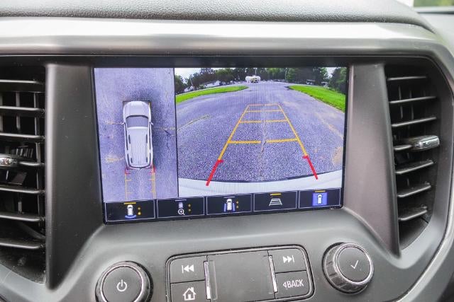 2021 GMC Acadia AT4