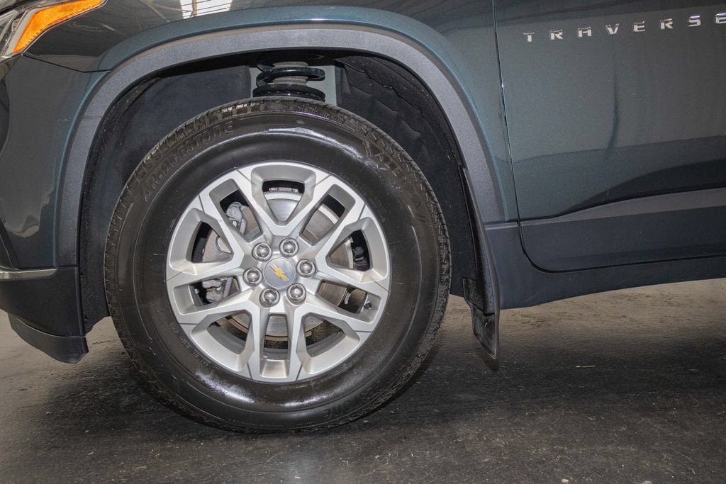 2020 Chevrolet Traverse LT Cloth