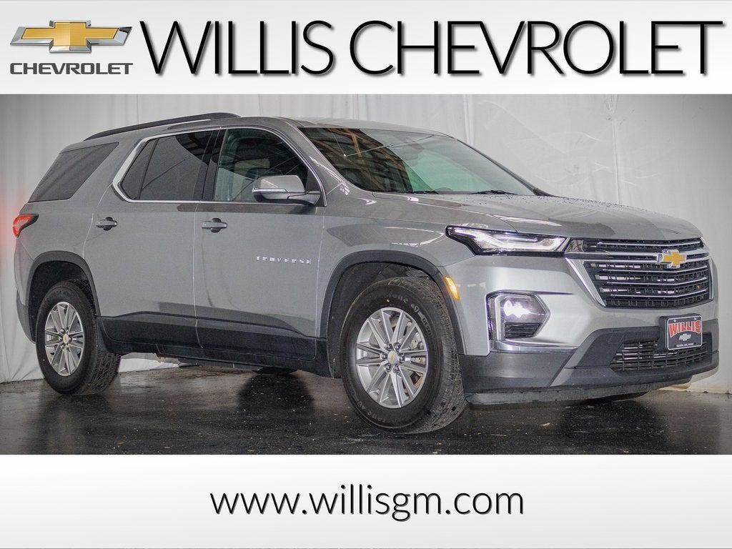 2023 Chevrolet Traverse LT Leather