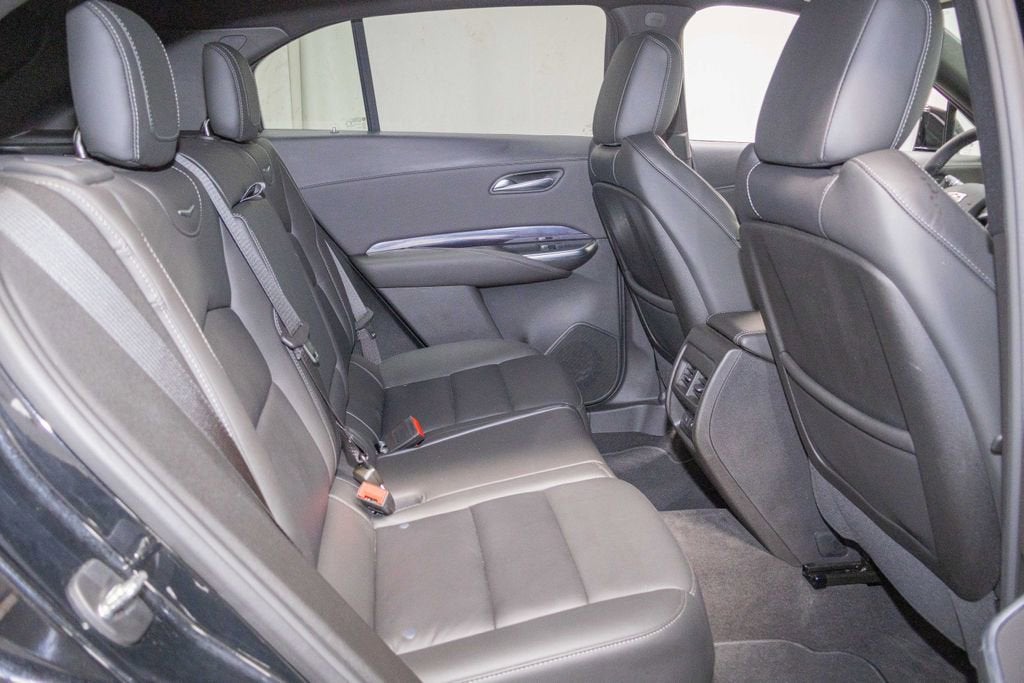 2023 Cadillac XT4 Luxury