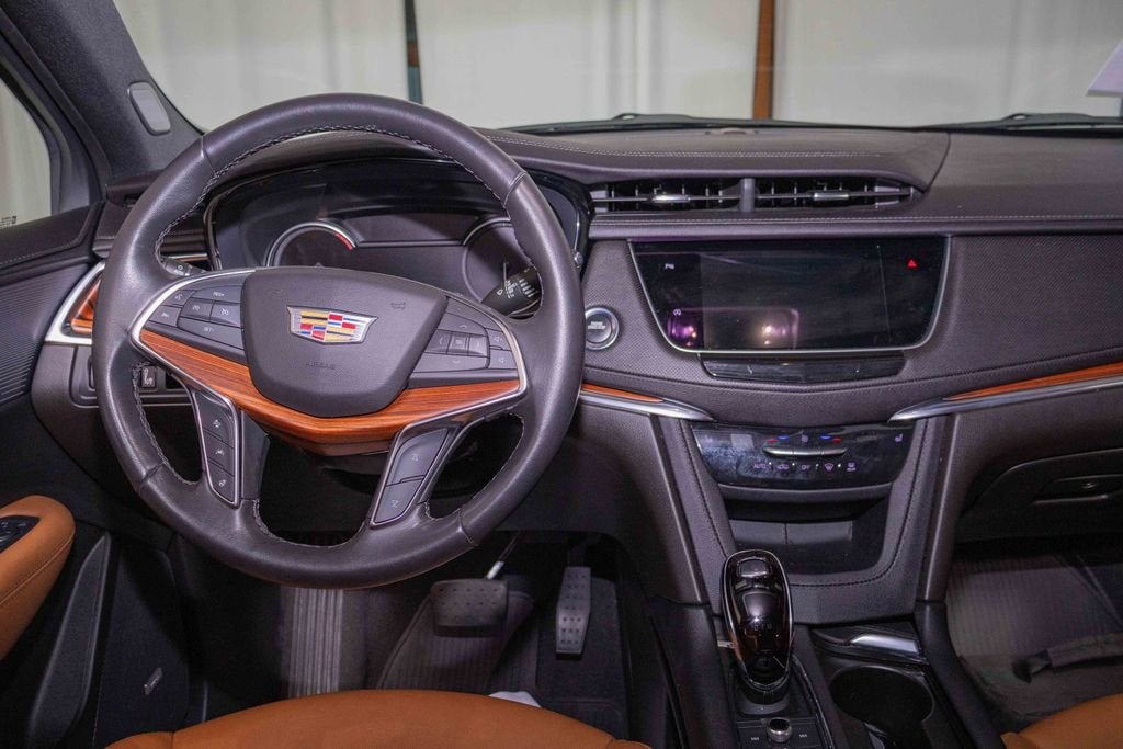 2023 Cadillac XT5 Premium Luxury