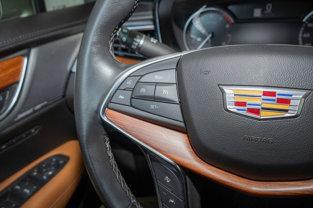 2023 Cadillac XT5 Premium Luxury