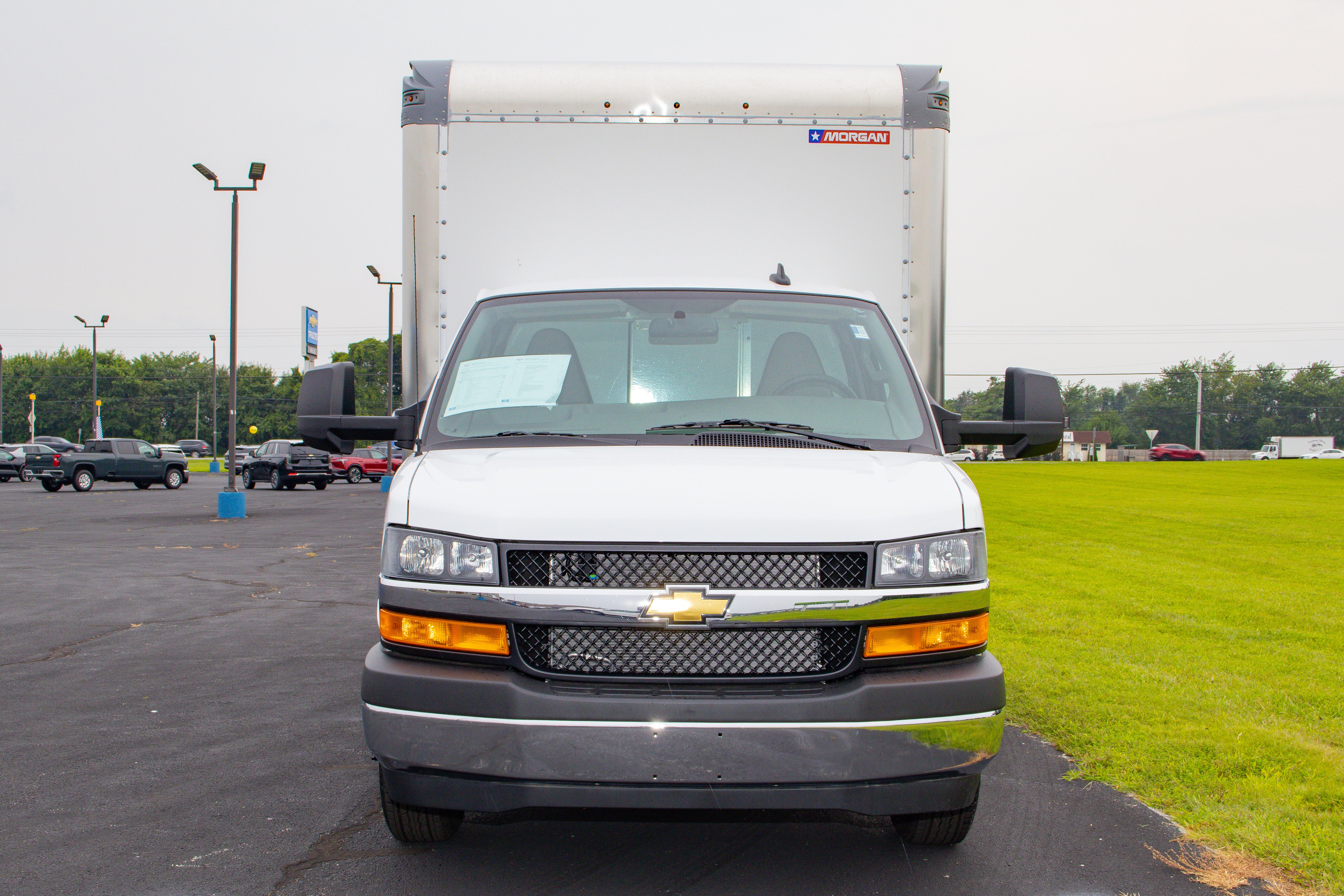 2025 Chevrolet Express Cutaway 3500 Base