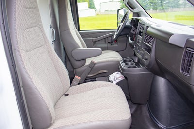 2025 Chevrolet Express Cutaway 3500 Base