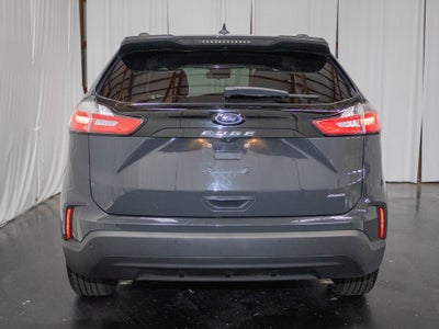 2021 Ford Edge SE