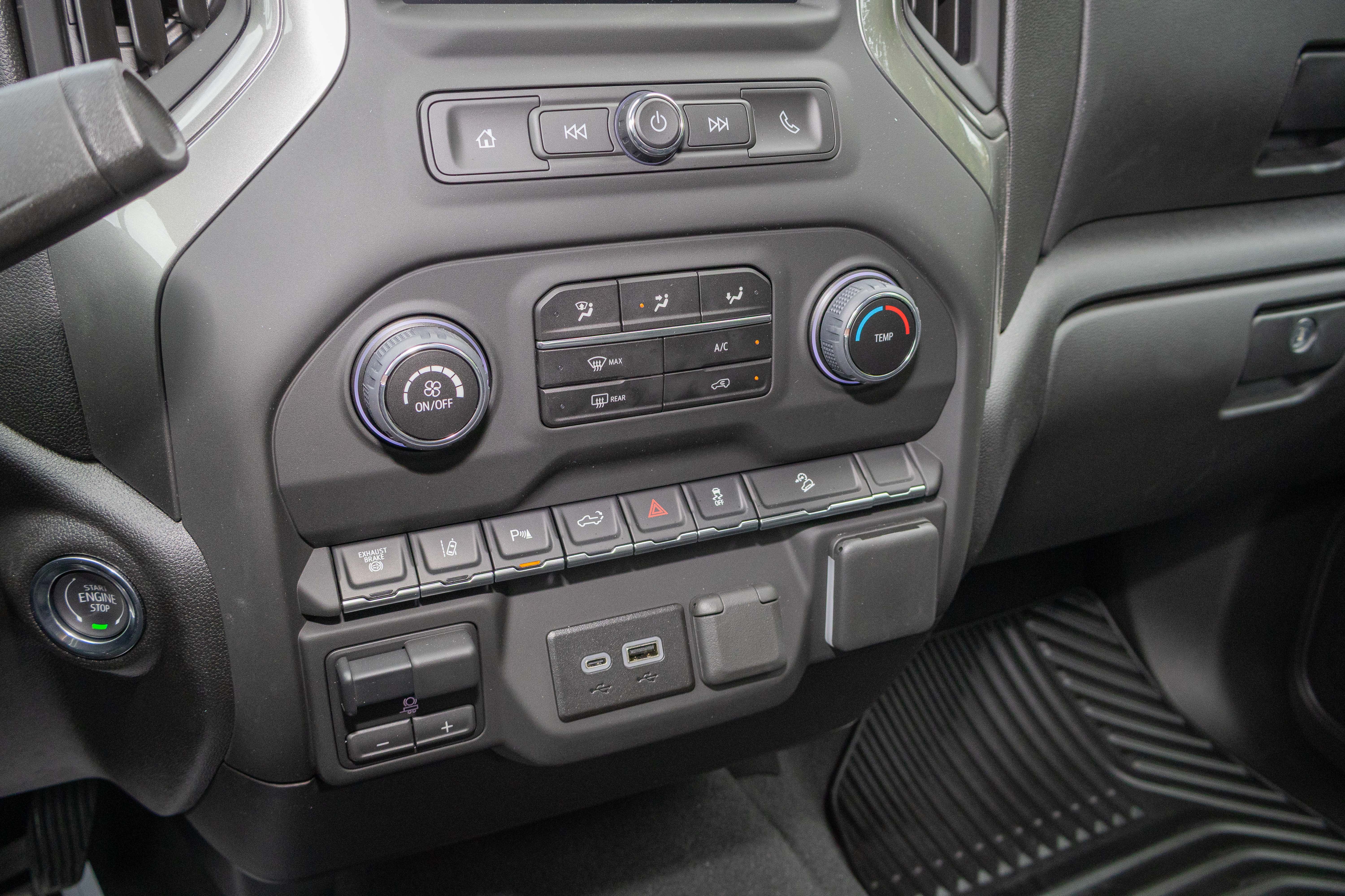 2025 Chevrolet Silverado 2500 HD Custom