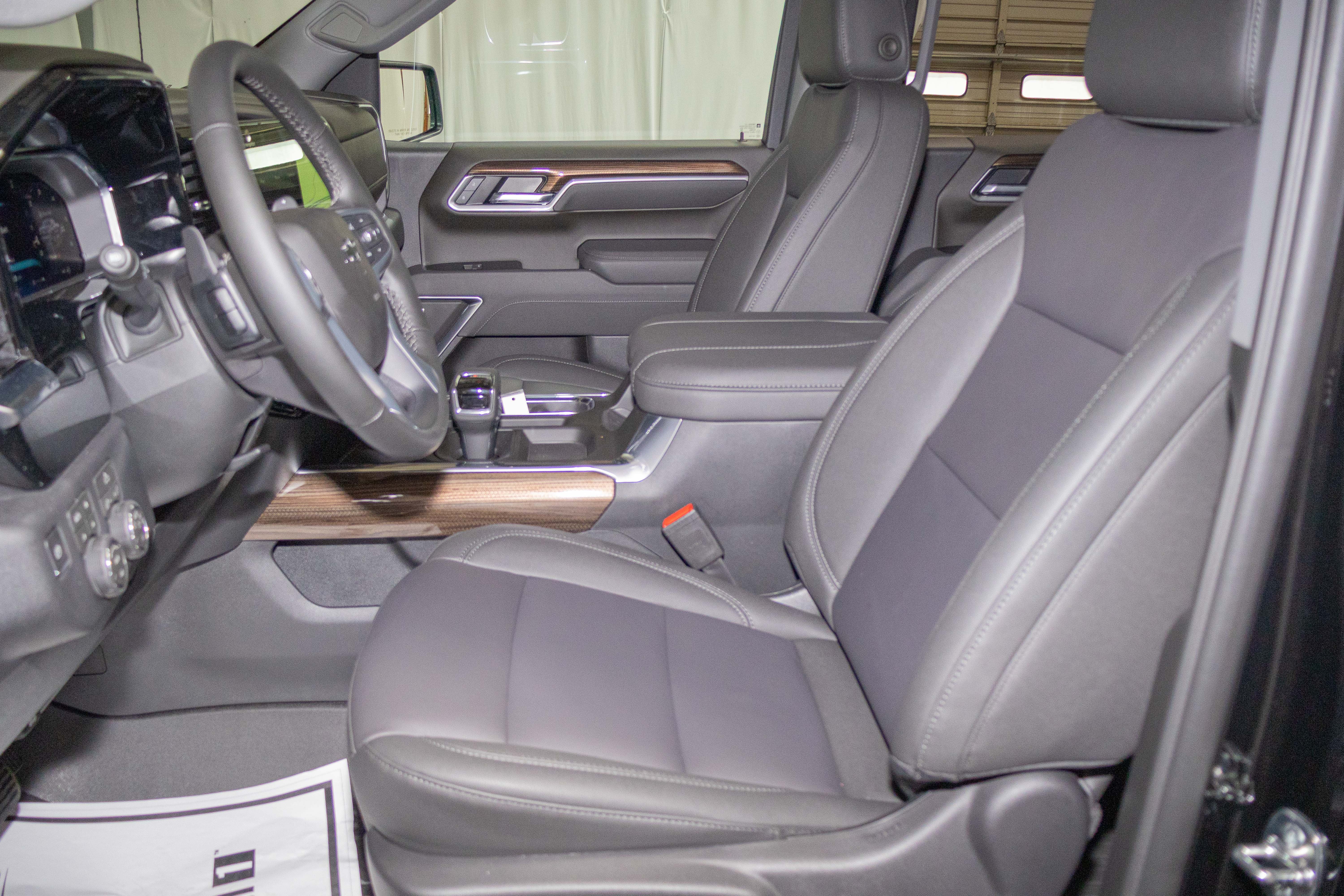 2026 Chevrolet Silverado 1500 RST - Photo 15