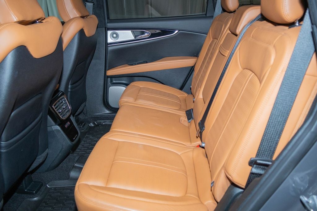 2022 Lincoln Nautilus Black Label