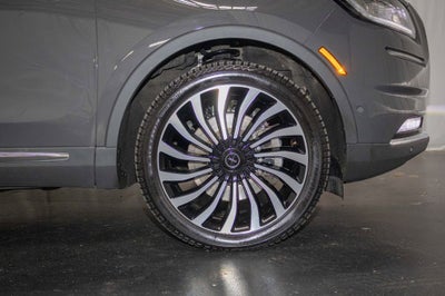 2022 Lincoln Nautilus Black Label