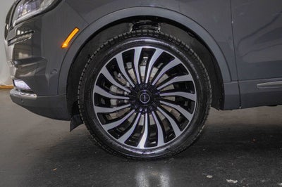 2022 Lincoln Nautilus Black Label