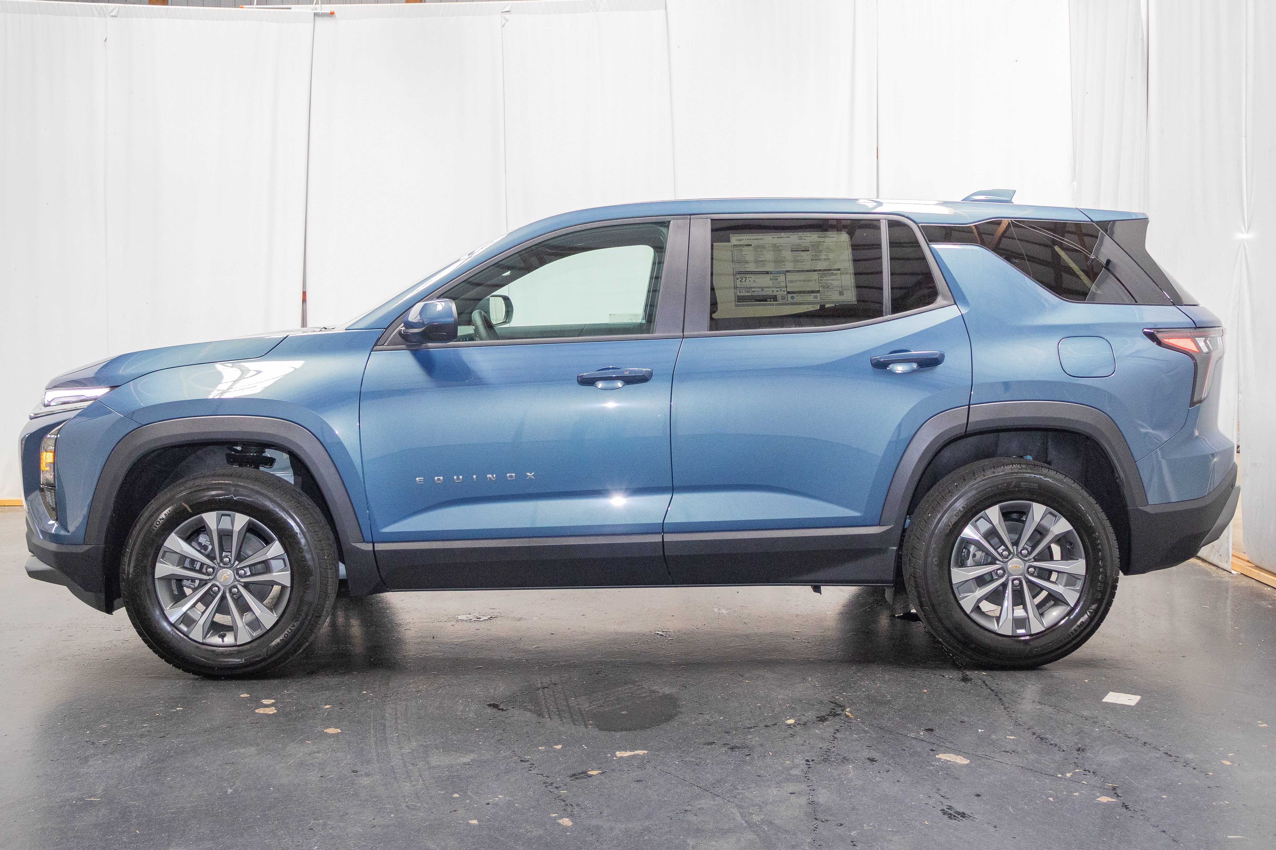 2027 Chevrolet Equinox LT