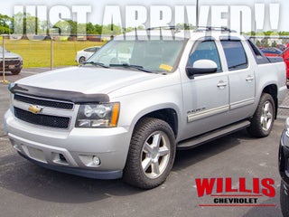 2011 Chevrolet Avalanche LS