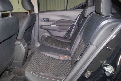2022 Nissan Kicks SV