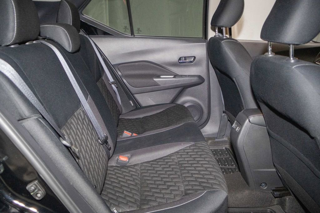 2022 Nissan Kicks SV