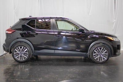 2022 Nissan Kicks SV