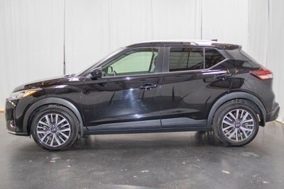 2022 Nissan Kicks SV